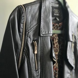 TCEC Convertible Vegan Leather Jacket/Vest